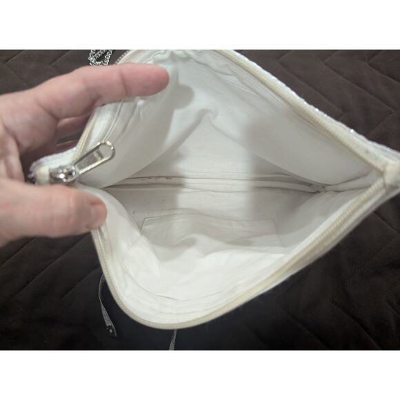 Pretty white with beaded butterfly clutch purse w/silver chain strap - Picture 4 of 5